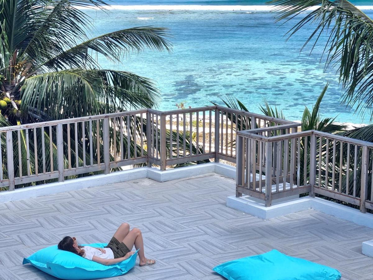 Coral Inn Thulusdhoo ภายนอก รูปภาพ
