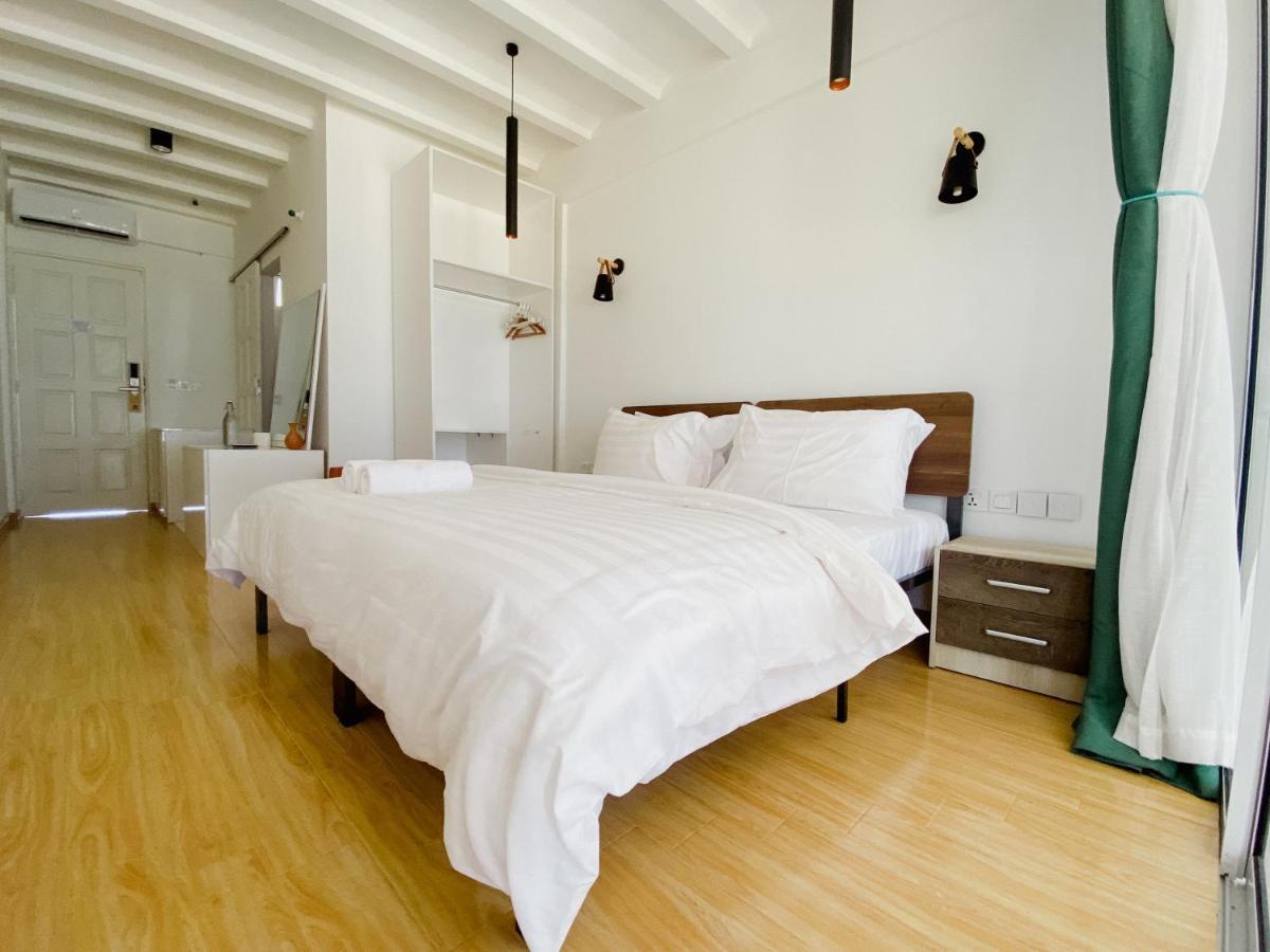 Coral Inn Thulusdhoo ภายนอก รูปภาพ