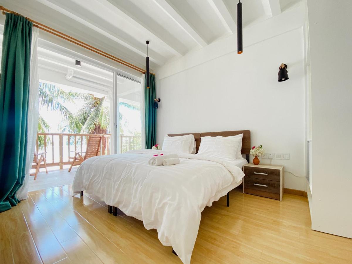 Coral Inn Thulusdhoo ภายนอก รูปภาพ