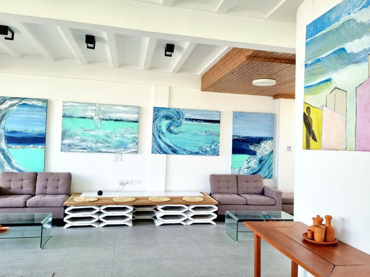 Coral Inn Thulusdhoo ภายนอก รูปภาพ