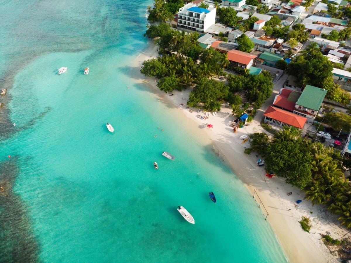 Coral Inn Thulusdhoo ภายนอก รูปภาพ
