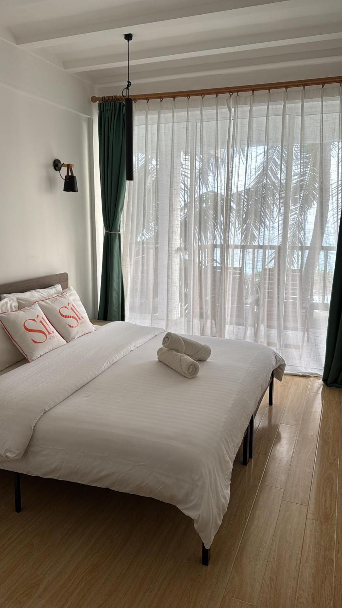 Coral Inn Thulusdhoo ภายนอก รูปภาพ